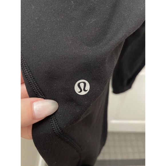 Lululemon 35801 106259 Z4 black cropped drawstring leggings size 6 - Picture 5 of 6